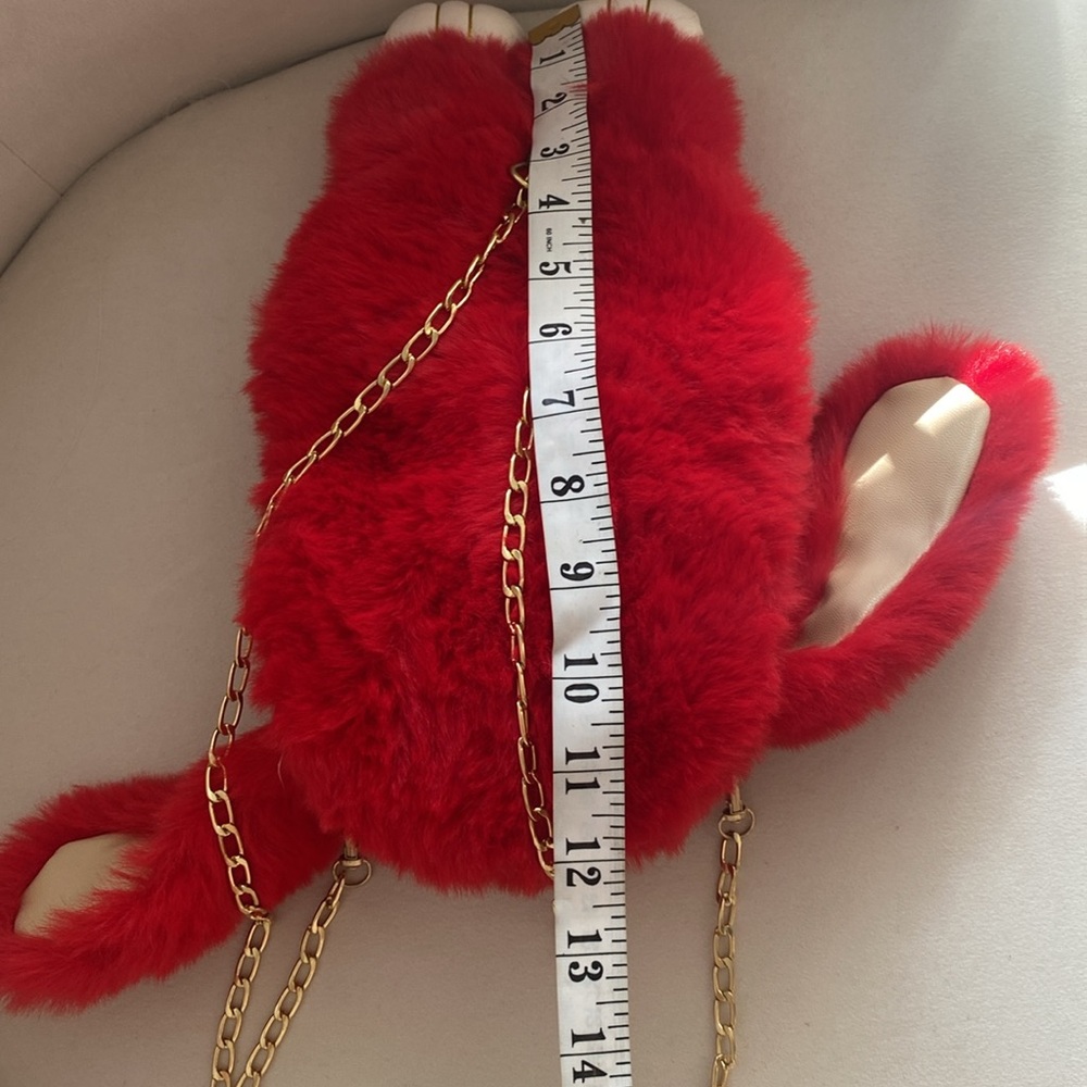 RED RABBIT 🐇 CHAIN BACKPACK 🎒 - Picture 7 of 8